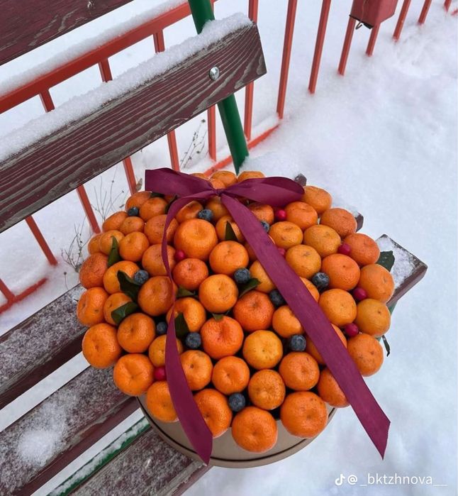 Мандариновый букет. Мандарины в коробке