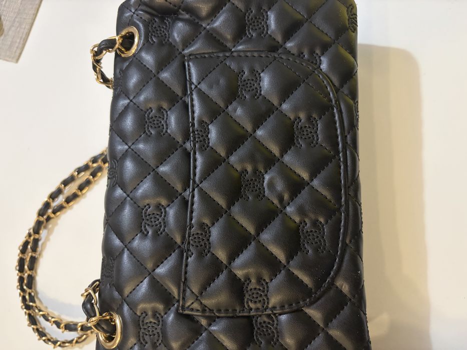 Geanta Chanel piele