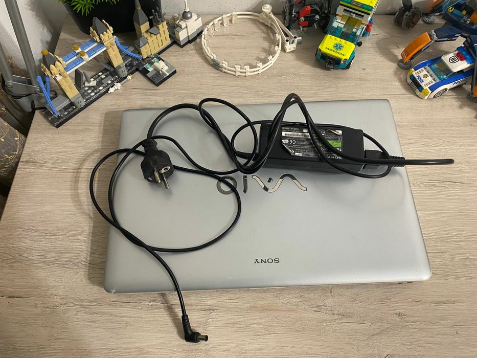 Sony Vaio intel i5 на быстром SSD