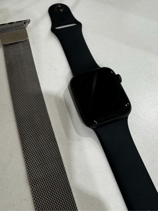 Apple Watch SE 44мм Продам