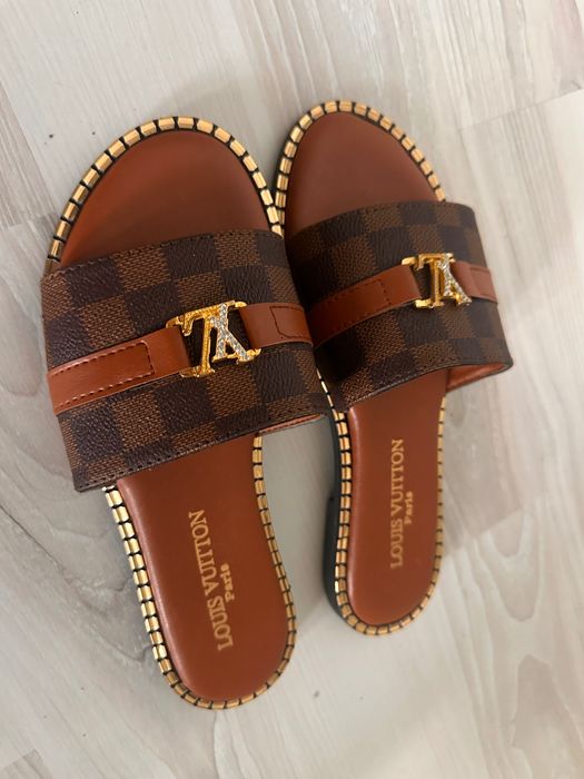 Slapi maro(imitatie Louis Vuitton)