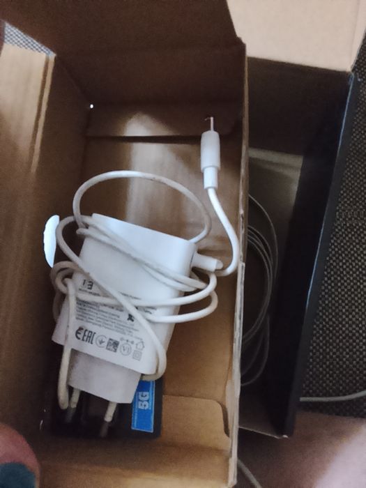 Продам роутер теле2