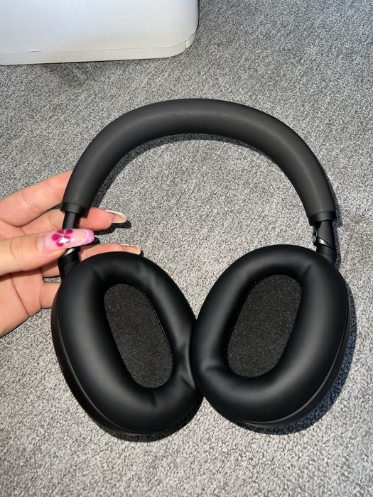Слушалки Sony WH-1000XM6