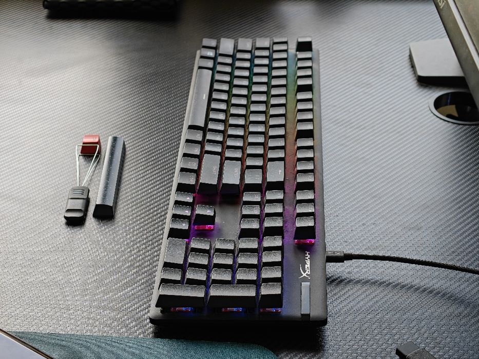 Клавиатура hyperx alloy origins pbt cherry
