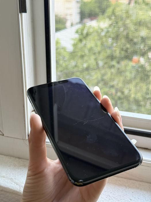 Iphone X 256gb 84% sanatate,ecran partial defect(inlocuire)