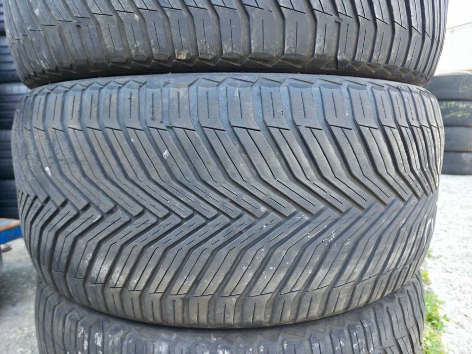 4 Anvelope VARA IARNA 4Sezoane - 255/40/21 102W XL - Michelin Cross Climate 2 SUV - Impecabile - DOT 2024 !