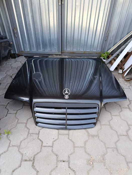 Капот на W124 рестайлинг (ешка)