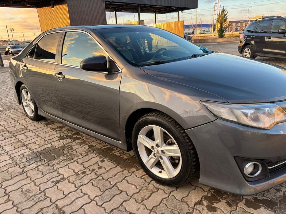 Продается Toyota Camry 50