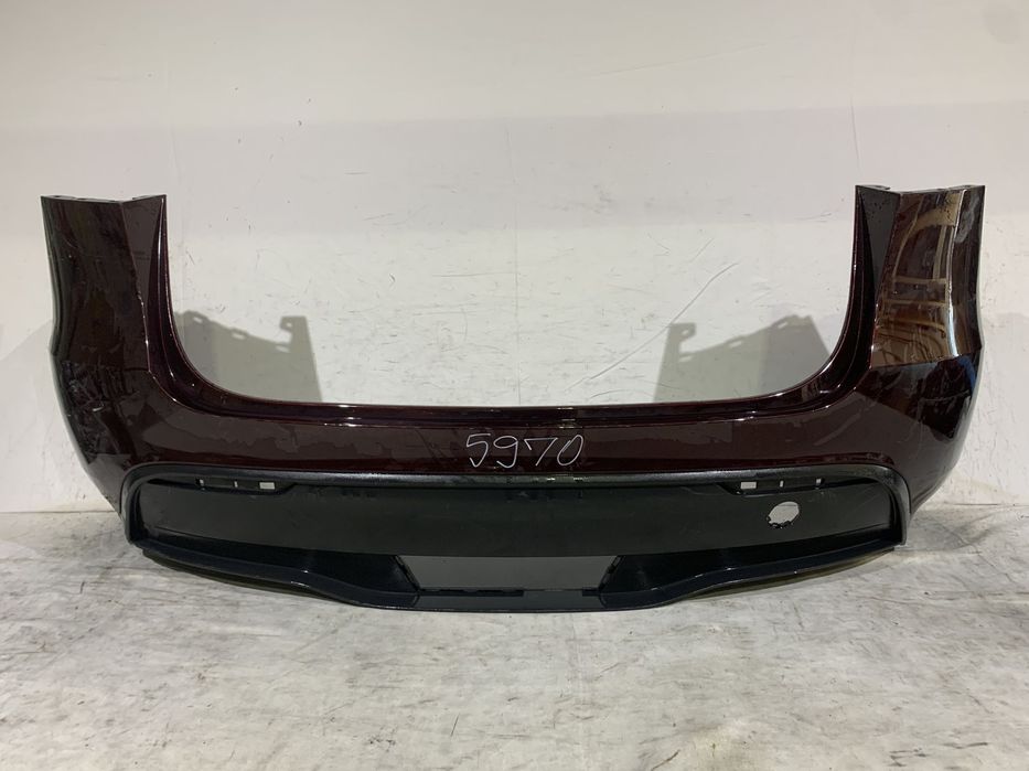 Bara spate Tesla Y, 2022, 2023, 2024.