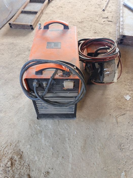 Jasic Mig 500 sotiladi holati ideal 380 da ishlidi