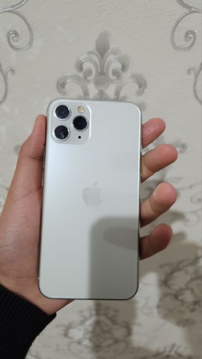 Iphone 11 pro.