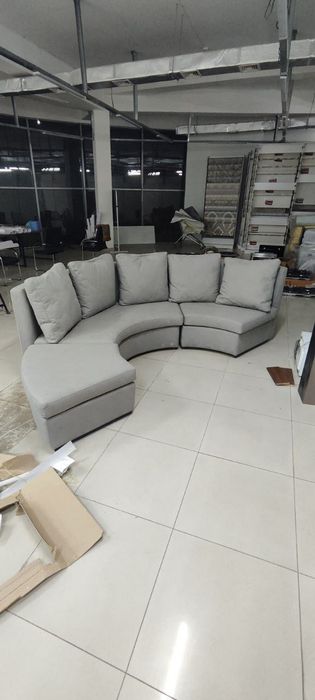 Divan kreslo sotiladi