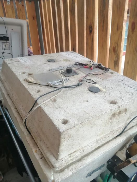 Инкубаторы 2 шт.