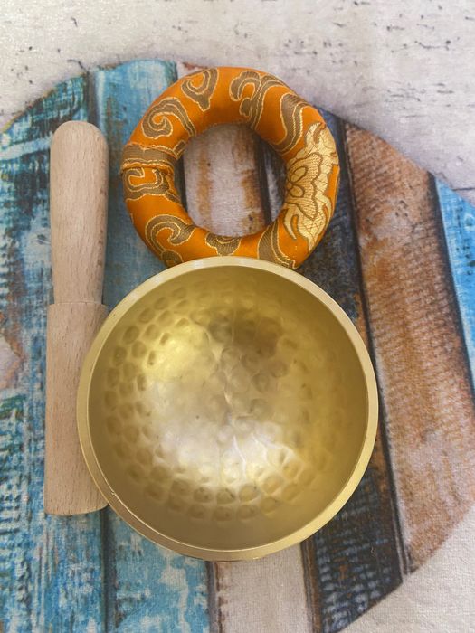 Пееща Тибетска купа , камертони, барабан шамана, за релакс и медитация