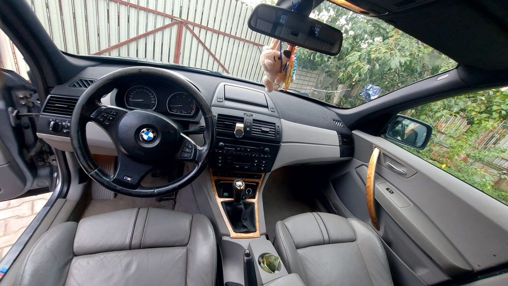 Vând BMW x3 e83 2.0