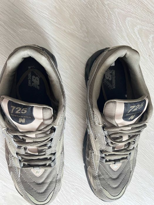 Спортни обувки маратонки New balance 725