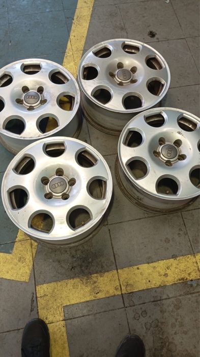 Genti aluminiu Audi R16