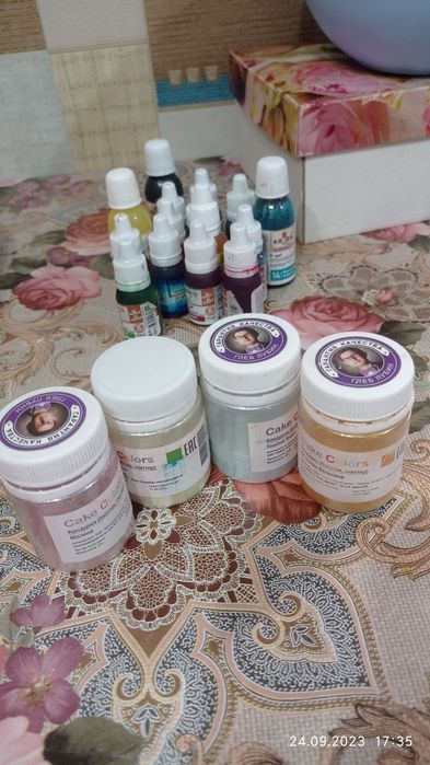 Шоколадные боксы и букеты