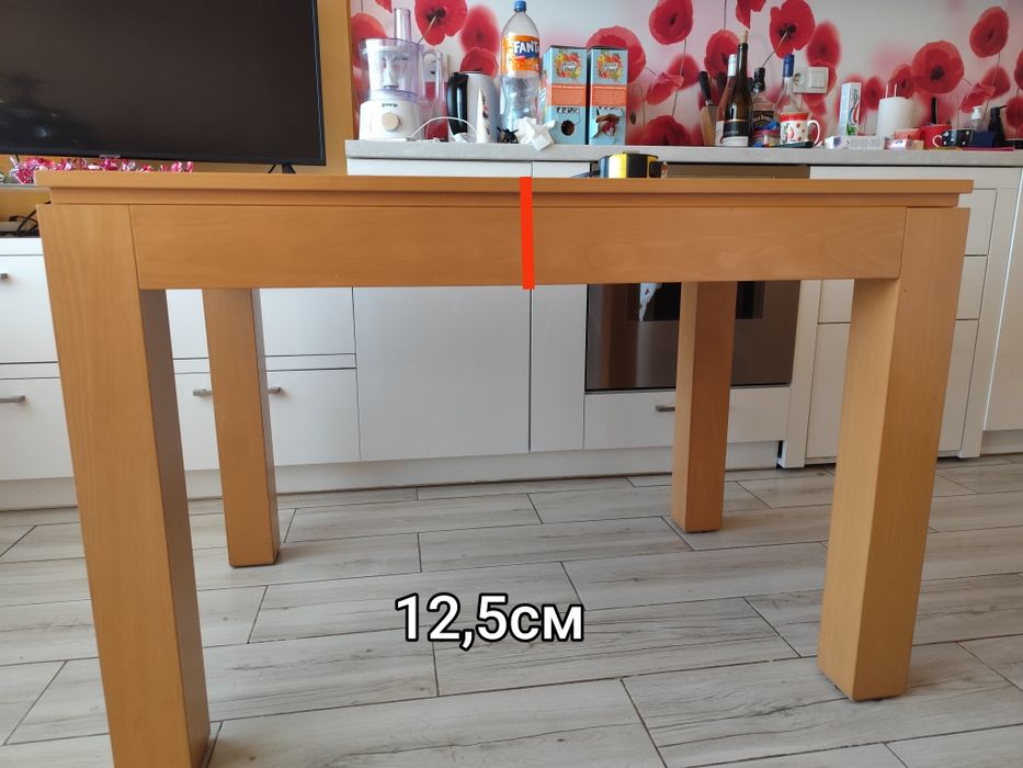 Трапезна маса/Маса за хранене