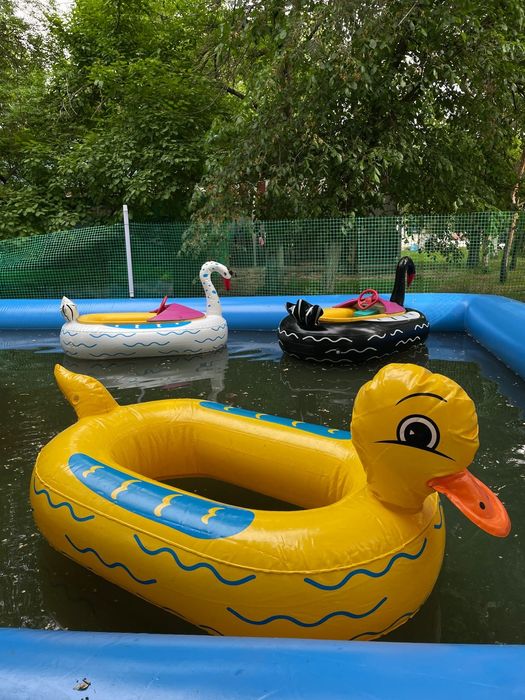 Бассейн  с лодочками