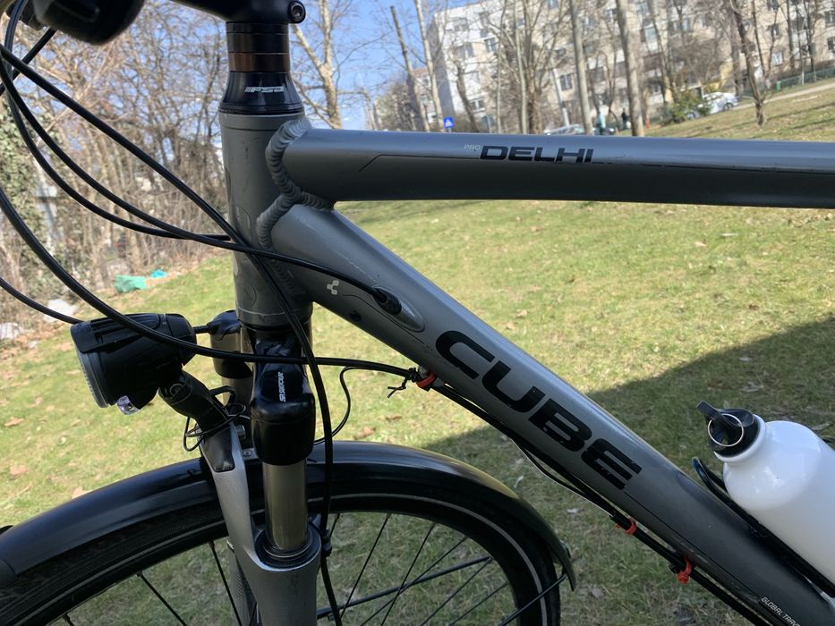 Bicicleta folosita Cube Delhi stare foarte buna de functionare , cadru