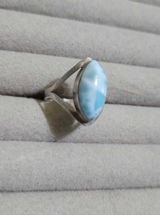 Inel vintage din argint cu Larimar caboșon oval