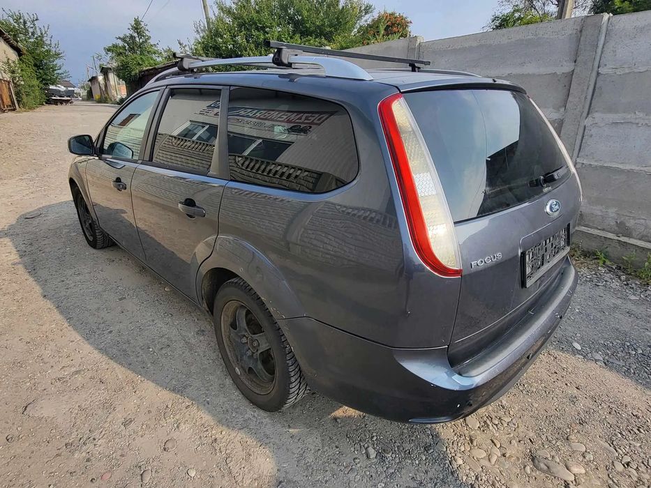 Dezmembram/ Usa fata dreapta/Usa spate dreapta/Focus 2/Usa stanga spate Ford Focus 2 breack facelift