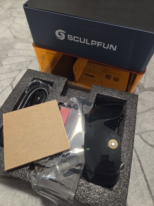 Aparat gravură Sculpfun 10W