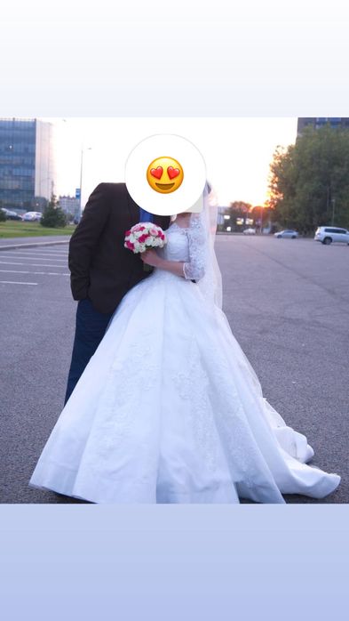 Продам срочно свадебное платье