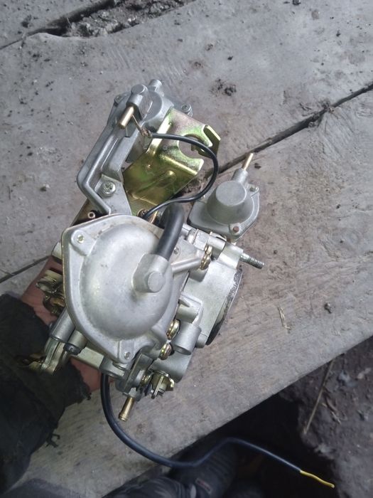 Продам карбюратор