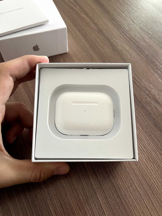 AirPods Pro 2 (Lightning)