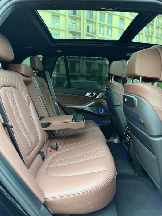 Bugun sotuvimizda BMW X5 M60