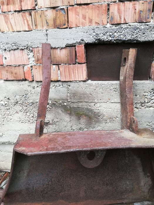 Vând sapă forestiera