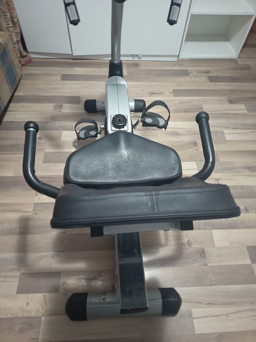 Bicicleta orizontala  magnetica suporta peste 150 kg