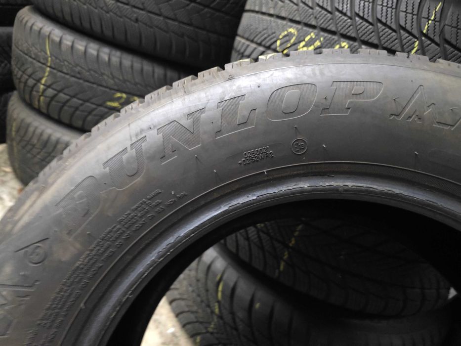 2бр Зимни гуми 215 65 16 - Dunlop