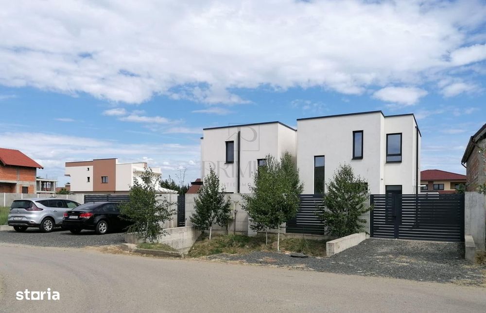 Duplex modern - design deosebit - zona foarte buna - 3 dormitoare