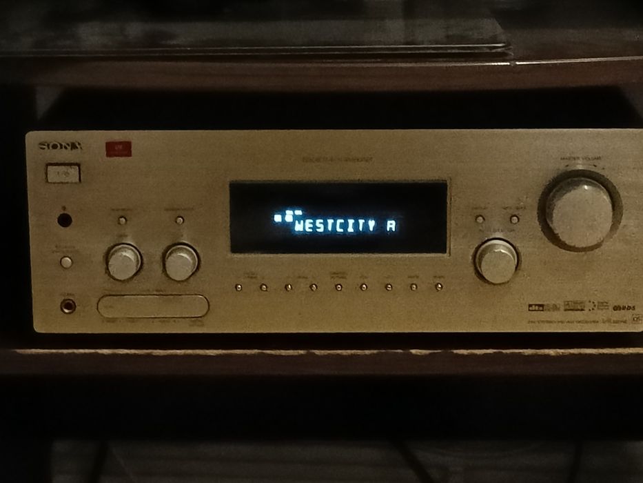 Sony STR-DB 790.