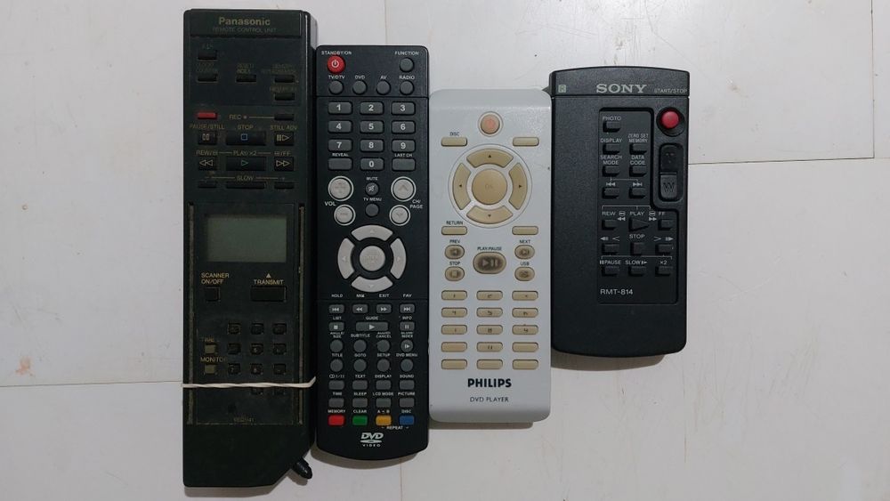 telecomanda Panasonic TEAC Philips Sony