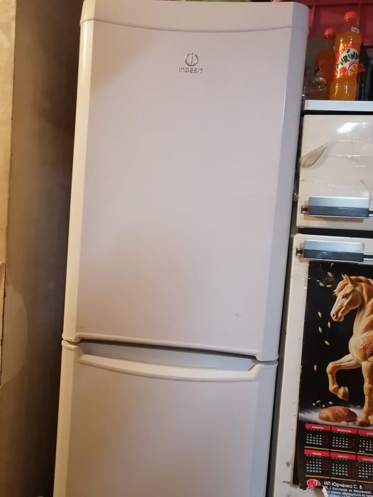 Продам Холодильник бу