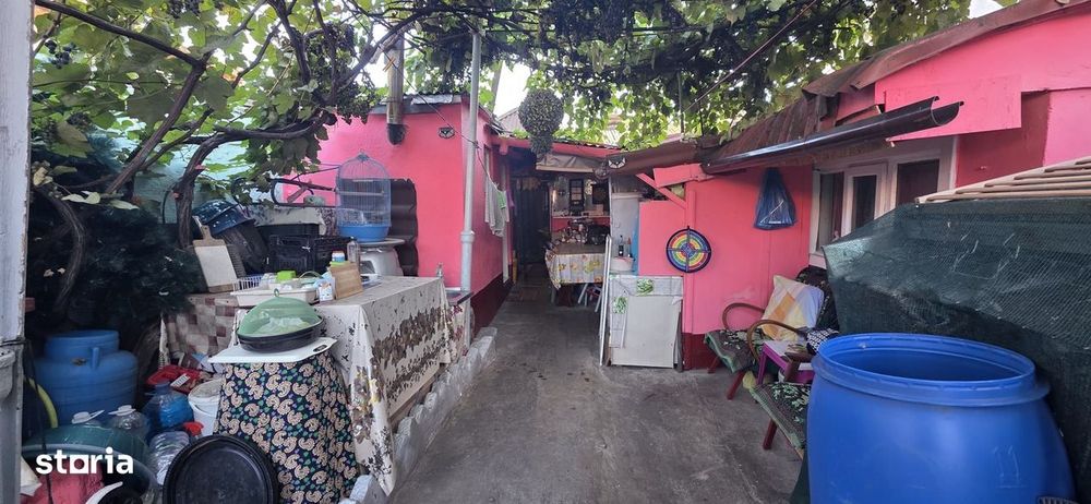Zona Far - Km 4 Casa 4 Camere Ideal Investitie Pret 69.000 Euro