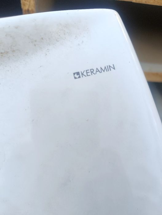 rakvina  uvalnik bor