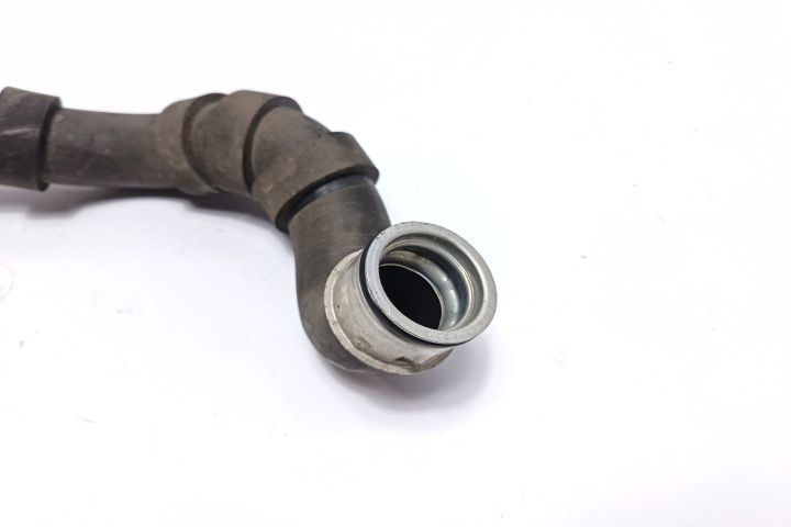 Furtun apa radiator Mercedes-Benz C-Class W203