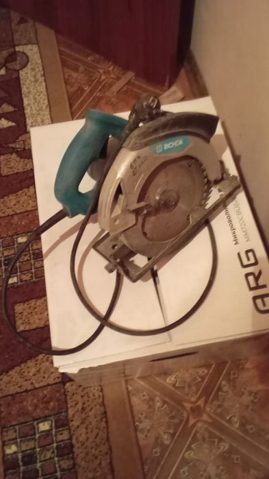 Пчелка и вибратор