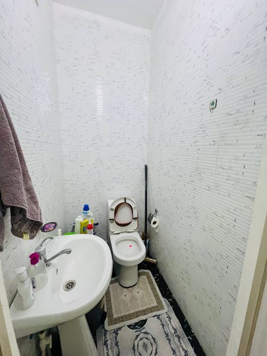 Sergeli Yangi Darxon-1 da 3/14/16 uy sotiladi. 72 kvadrat.