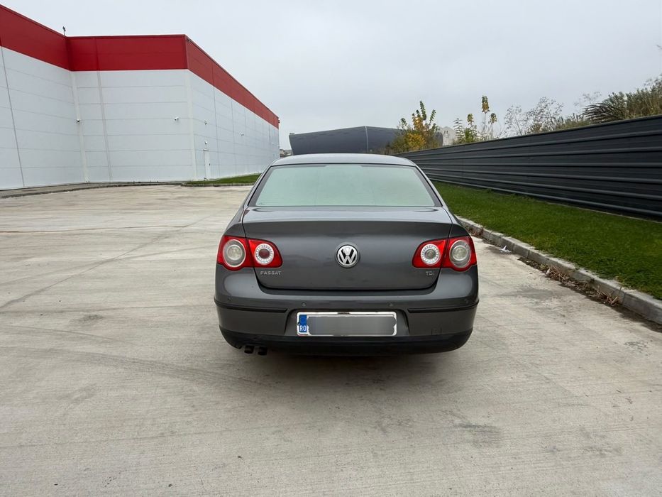 VOLKSWAGEN Passat 2006 — imagine 2