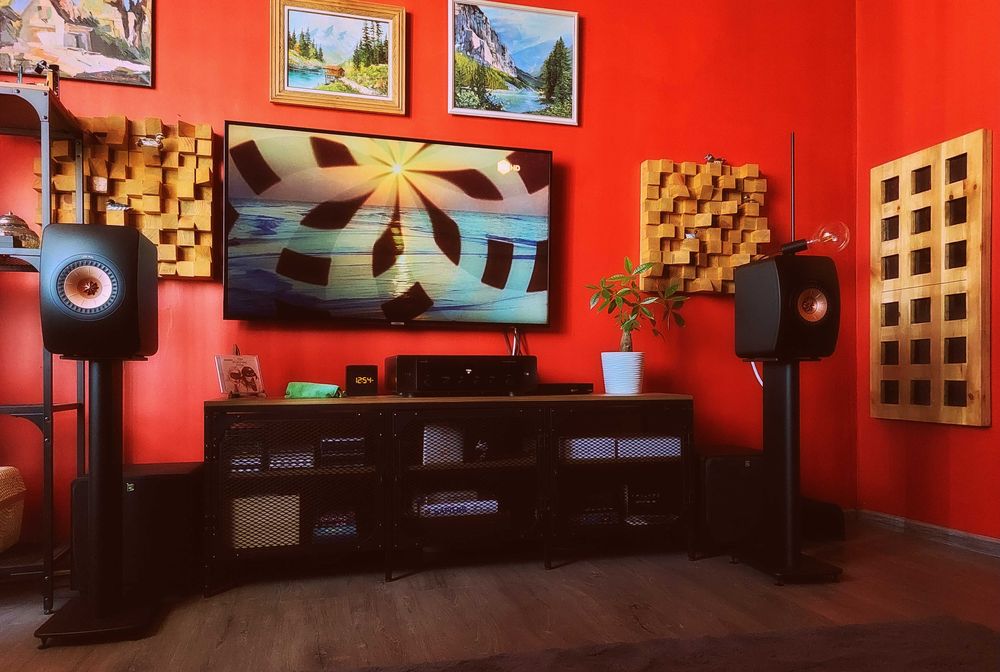 Продавам KEF LS50 Meta