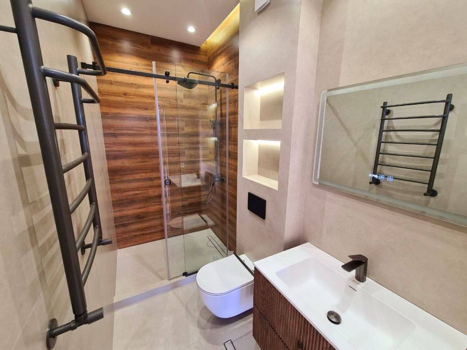 Центр Луначарского  Дом 450 кв.м