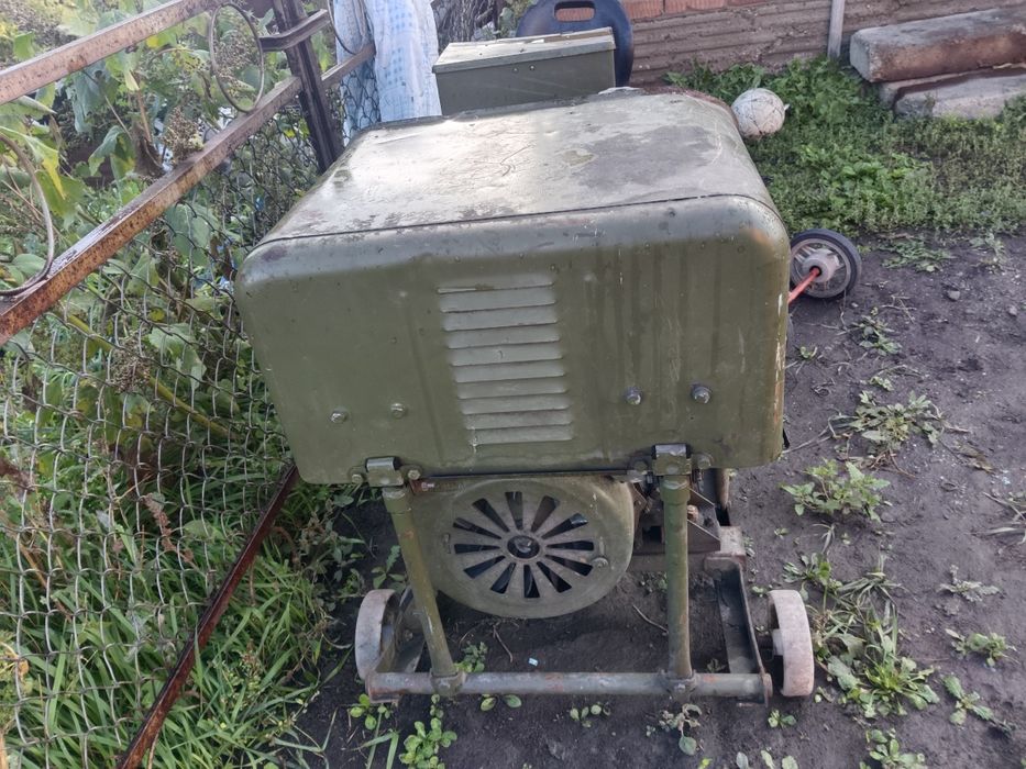 Продам военный генератор