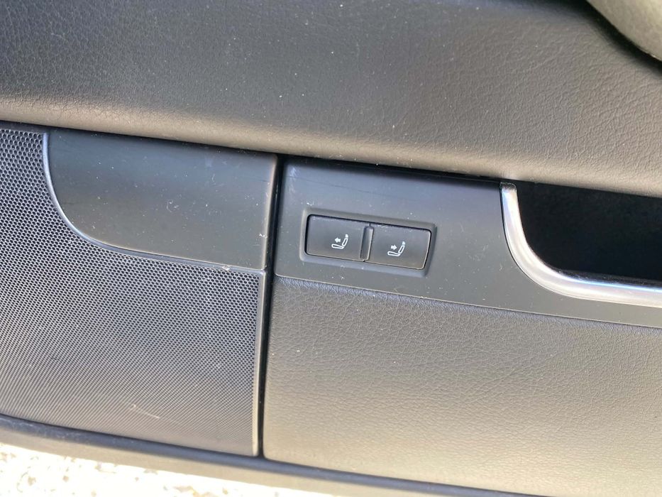 Audi A8 D3 фейс 4.2 FSI на части