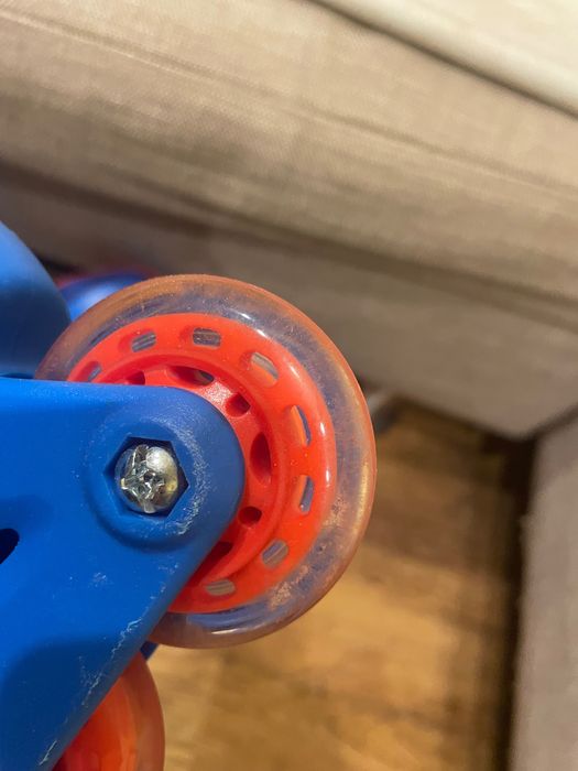 Ролери 30 и 34 номер